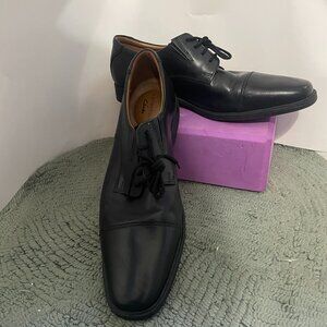 Clarks Men’s Tilden Cap Dress Shoe, Size 11.5 Black